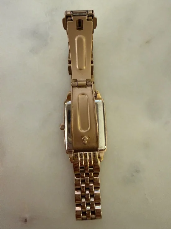 Watch - Picture 7 of 9